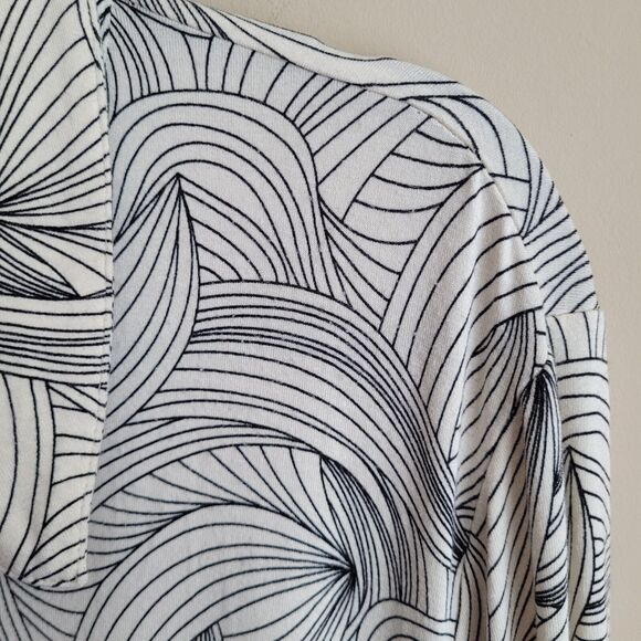 J. Jill Womens Tunic Blouse Size XL Cream Black Leaf Print Drawstring Waist Long - Picture 3 of 10